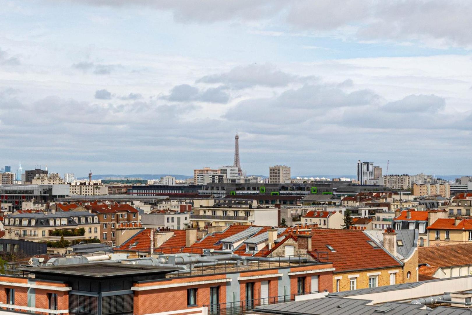 Guestready - Sejour Vue Tour Eiffel, Pied Du Metro *